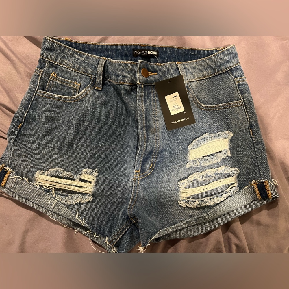 NWT fashion nova can’t cut me off denim shorts size 9